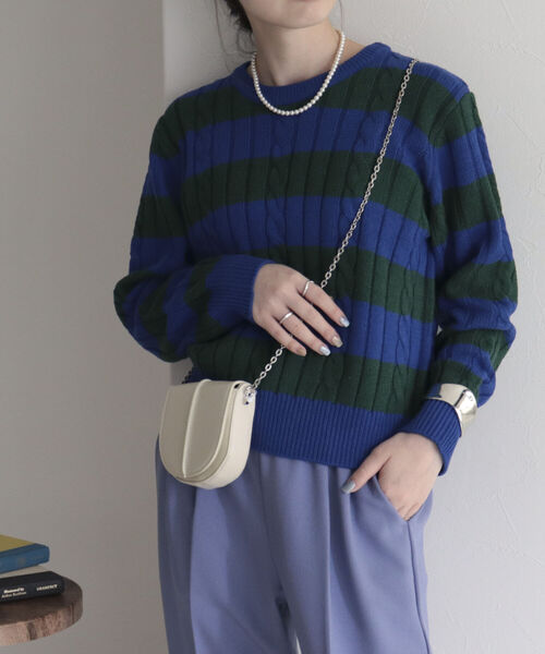 fredy emue（フレディエミュ）の「ケーブル×ワイドリブ プルオーバーニット（ニット/セーター・レディース・ネイビー/レッド/アイボリー/ブルー系その他3・38）」の16枚目の写真