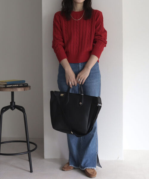 fredy emue（フレディエミュ）の「ケーブル×ワイドリブ プルオーバーニット（ニット/セーター・レディース・ネイビー/レッド/アイボリー/ブルー系その他3・38）」の13枚目の写真