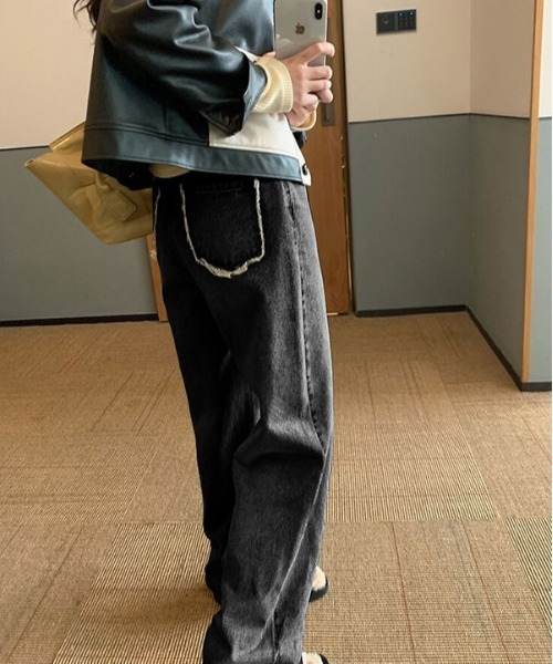 AMELY(エミリー)の「バッグフリンジポケット デニムパンツ(その他パンツ・レディース・ブルー/ブラック・M/L)」の14枚目の写真