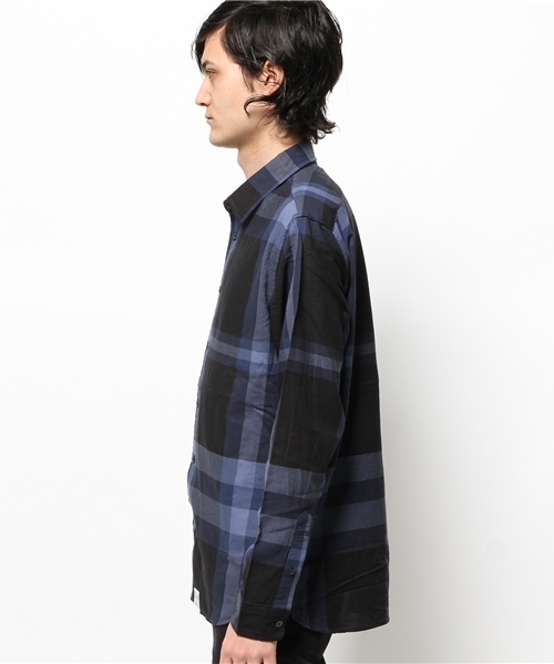 AZUL by moussy（アズールバイマウジー）の「ビッグチェック長袖レギュラーシャツ（シャツ/ブラウス・メンズ・ブラック系その他/ダークネイビー・SMALL/LARGE/MEDIUM/X-SMALL/X-LARGE）」の4枚目の写真