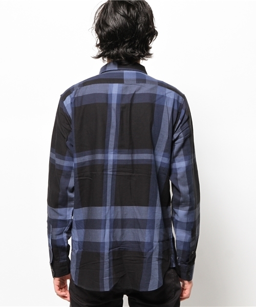 AZUL by moussy（アズールバイマウジー）の「ビッグチェック長袖レギュラーシャツ（シャツ/ブラウス・メンズ・ブラック系その他/ダークネイビー・SMALL/LARGE/MEDIUM/X-SMALL/X-LARGE）」の5枚目の写真