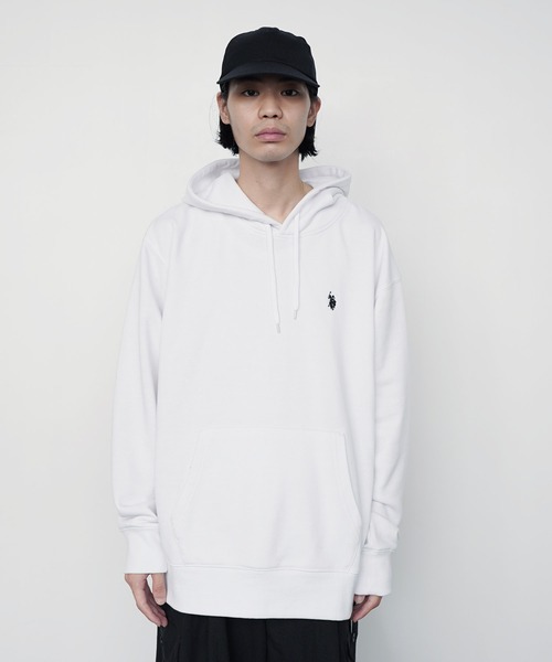 U.S. POLO ASSN.(ユーエスポロアッスン)の「U.S. POLO ASSN. / ユーエスポロアッスン 別注 コラボ ビッグシルエット 裏毛 プルオーバー パーカー(パーカー・メンズ・ブルー系その他2/グリーン系その他/グレー系その他/ブラック系その他/ホワイト系その他2/グレー系その他3/グリーン系その他2/グレー系その他2/グレー系その他4/ホワイト系その他/ブラック系その他2/ブルー系その他/ブルー系その他3・MEDIUM/LARGE)」の16枚目の写真