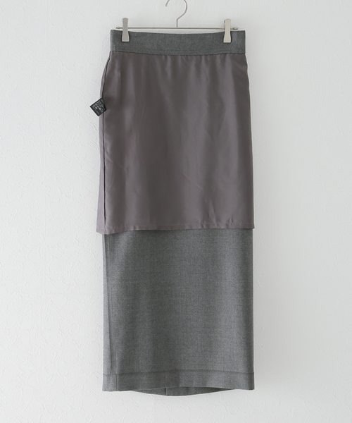 Deuxieme Classe（ドゥーズィエムクラス）の「masculin タイトスカート