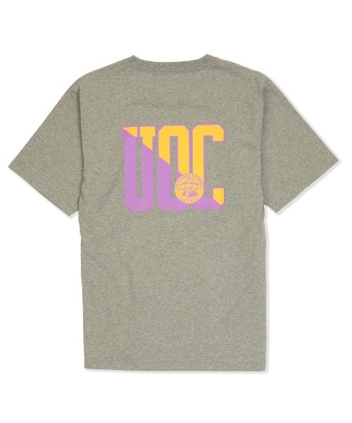 UNIVERSAL OVERALL(ユニバーサルオーバーオール)の「バッグプリントTシャツ【UOC PRINT TEE】(Tシャツ/カットソー・メンズ・ネイビー/グリーン/ヘザーグレー/ブラック/ホワイト・S/M/L)」の4枚目の写真