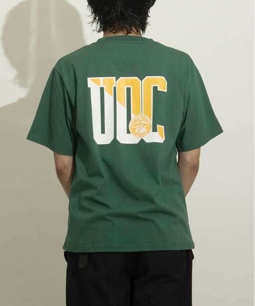 UNIVERSAL OVERALL(ユニバーサルオーバーオール)の「バッグプリントTシャツ【UOC PRINT TEE】(Tシャツ/カットソー・メンズ・ネイビー/グリーン/ヘザーグレー/ブラック/ホワイト・S/M/L)」の6枚目の写真