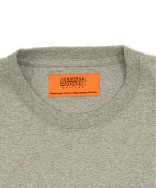 UNIVERSAL OVERALL(ユニバーサルオーバーオール)の「バッグプリントTシャツ【UOC PRINT TEE】(Tシャツ/カットソー・メンズ・ネイビー/グリーン/ヘザーグレー/ブラック/ホワイト・S/M/L)」の12枚目の写真