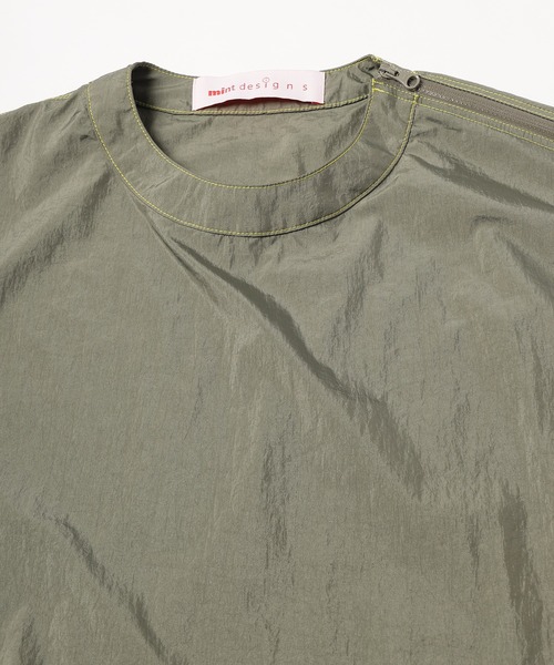 mintdesigns（ミントデザインズ）の「撥水ナイロントップス /DEFORM SLEEVE TOP/ デフォルムスリーブトップ（その他トップス・レディース・サックスブルー/カーキ・2）」の10枚目の写真