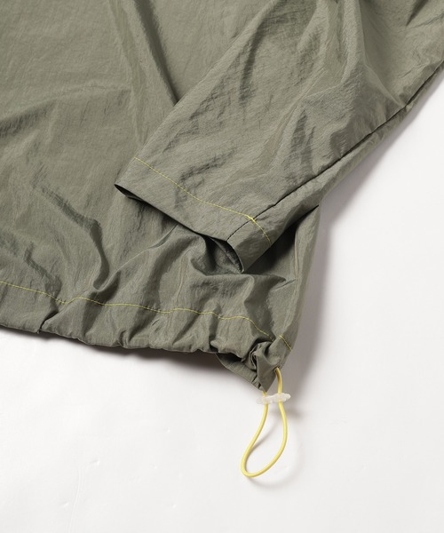 mintdesigns（ミントデザインズ）の「撥水ナイロントップス /DEFORM SLEEVE TOP/ デフォルムスリーブトップ（その他トップス・レディース・サックスブルー/カーキ・2）」の12枚目の写真