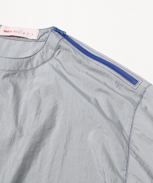 mintdesigns（ミントデザインズ）の「撥水ナイロントップス /DEFORM SLEEVE TOP/ デフォルムスリーブトップ（その他トップス・レディース・サックスブルー/カーキ・2）」の18枚目の写真