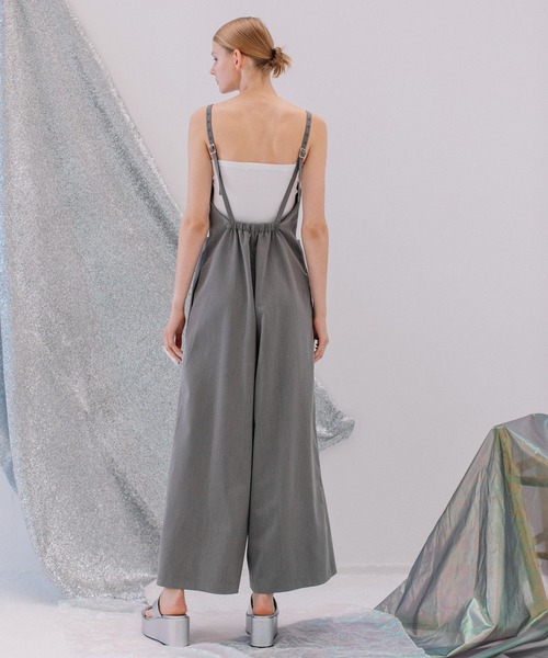 AULA AILA（アウラアイラ）の「ストレートラインサロペット