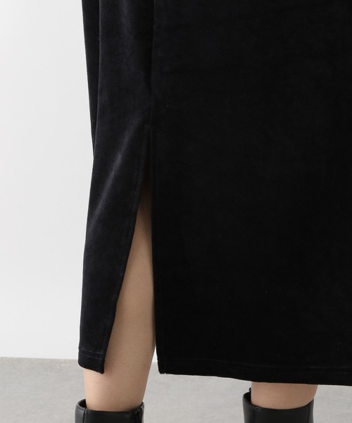 LEPSIM（レプシィム）の「ベロアナローワンピース　176394（ワンピース・レディース・ブラック/グレイッシュベージュ・FREE）」の14枚目の写真