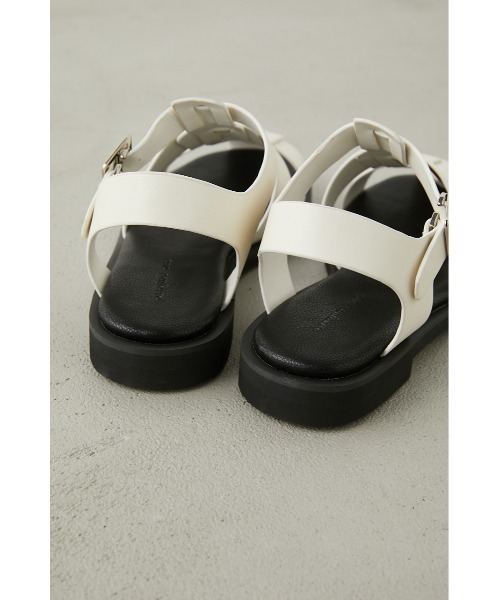 crie conforto(クリーコンフォルト)の「フラットグルカサンダル(サンダル・レディース・ホワイト/ブラック・SMALL/MEDIUM/LARGE/LL)」の13枚目の写真