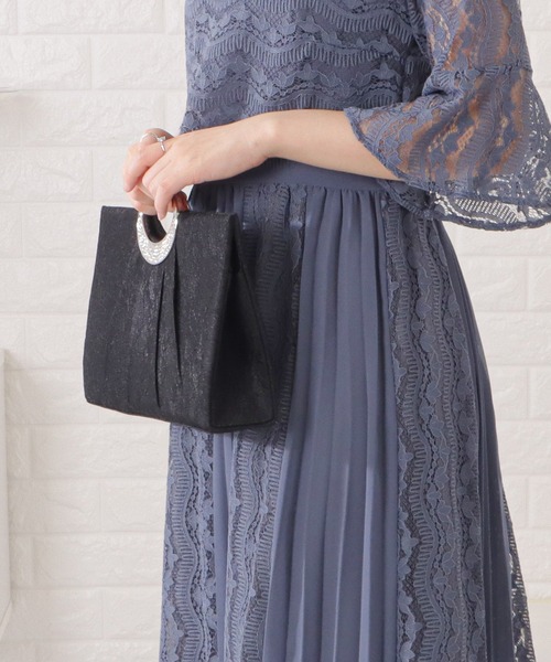 Lace Ladies（レースレディース）の「メタルハンドルフラワーレーススクエアバッグ（クラッチバッグ・レディース・ブラック/シルバー/ベージュ・FREE）」の17枚目の写真