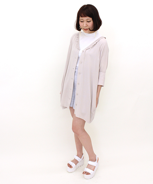 mystic（ミスティック）の「Vフリルガウン（シャツ/ブラウス・レディース・ベージュ/マスタード/オフホワイト・ﾌﾘ-）」の10枚目の写真