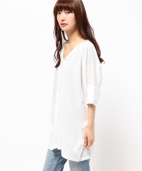 mystic（ミスティック）の「Vフリルガウン（シャツ/ブラウス・レディース・ベージュ/マスタード/オフホワイト・ﾌﾘ-）」の12枚目の写真