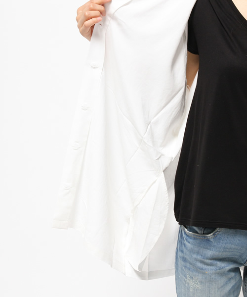 mystic（ミスティック）の「Vフリルガウン（シャツ/ブラウス・レディース・ベージュ/マスタード/オフホワイト・ﾌﾘ-）」の7枚目の写真