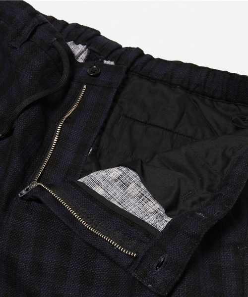 417 EDIFICE（フォーワンセブンエディフィス）の「◇C/Lプリペラギンガム イージーパンツ（その他パンツ・メンズ・ホワイト/ネイビー・SMALL/LARGE/MEDIUM）」の5枚目の写真