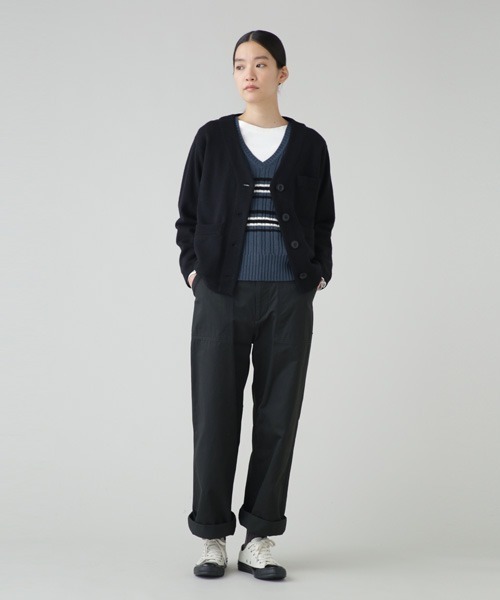 MHL.(エムエイチエル)の「COTTON WOOL RANDOM FEED(ベスト・レディース・ブルー/カーキ・2)」の3枚目の写真