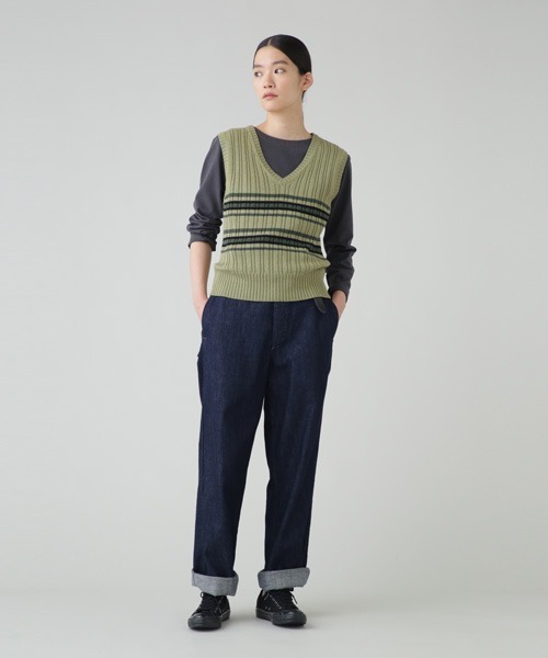 MHL.(エムエイチエル)の「COTTON WOOL RANDOM FEED(ベスト・レディース・ブルー/カーキ・2)」の12枚目の写真