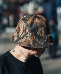REVERSIBLE TULIP HAT