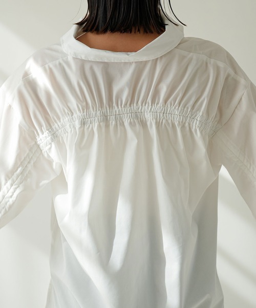 rectangle(レクタングル)の「バックギャザードロストスリーブシャツ(シャツ/ブラウス・レディース・オフホワイト/ブルー・FREE)」の14枚目の写真