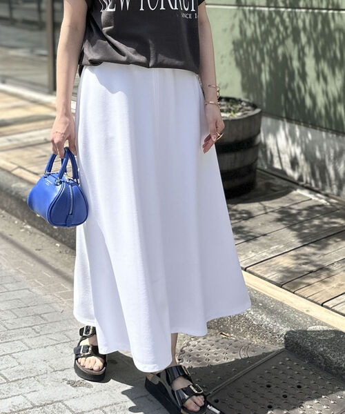 NOLLEY’S（ノーリーズ）の「◇【WEB限定カラーあり】カットジョーゼットフレアスカート（スカート・レディース・ネイビー/ホワイト/ブラック/カーキ・38/36）」の2枚目の写真