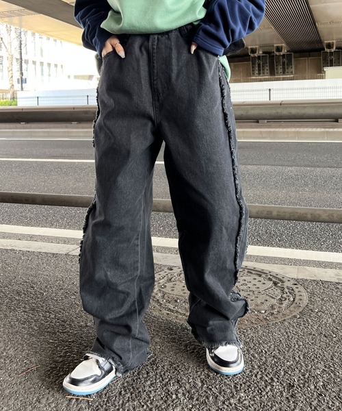 sedacle(セダクル)の「フリンジデニム(デニムパンツ・メンズ・ブラック/インディゴブルー・MEDIUM/LARGE)」の4枚目の写真