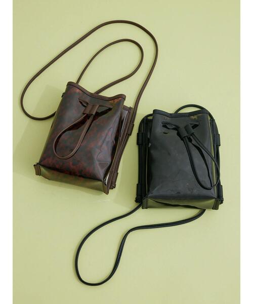 CRAFT STANDARD BOUTIQUE(クラフトスタンダードブティック)の「PVC巾着ショルダーバッグ(トートバッグ・レディース・ブラック/ブラウン・FREE)」の5枚目の写真