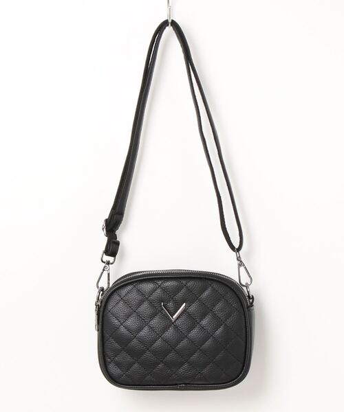 セール】ワンカラーVモチーフ付きキルティングショルダーバッグ
