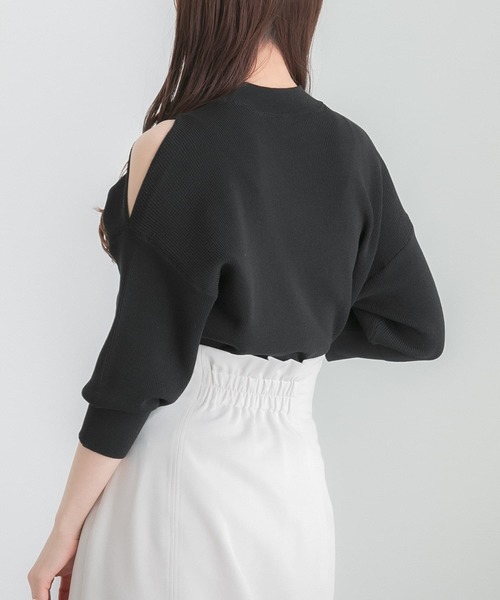 HEYUMM（ヘユム）の「カットアウトハイネックセーター(5分袖)（ニット/セーター・レディース・ブラック/カーキ/アイボリー・ONE）」の22枚目の写真