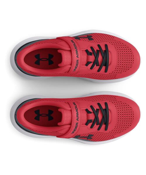 UNDER ARMOUR(アンダーアーマー)の「UAサージ3 AC(ランニング/キッズ)(スニーカー・キッズ・レッド・21.5cm/20.0cm/18.0cm/17.0cm/19.0cm/22.0cm/19.5cm/20.5cm/21.0cm)」の5枚目の写真