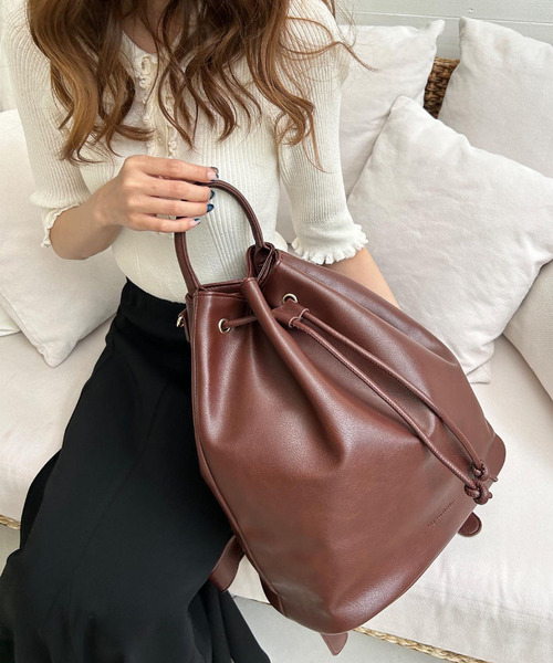 my twilight（マイトワイライト）の「mytwilight 巾着型ラウンドフォルムリュック（バックパック/リュック・レディース・ダークブラウン/ベージュ/アイボリー・FREE）」の13枚目の写真