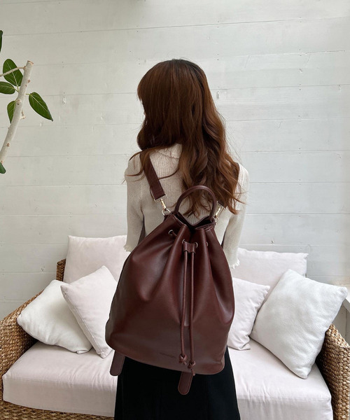 my twilight（マイトワイライト）の「mytwilight 巾着型ラウンドフォルムリュック（バックパック/リュック・レディース・ダークブラウン/ベージュ/アイボリー・FREE）」の14枚目の写真