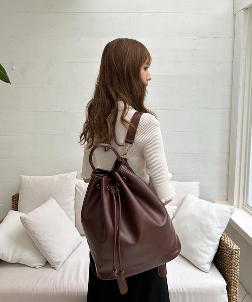 my twilight（マイトワイライト）の「mytwilight 巾着型ラウンドフォルムリュック（バックパック/リュック・レディース・ダークブラウン/ベージュ/アイボリー・FREE）」の18枚目の写真