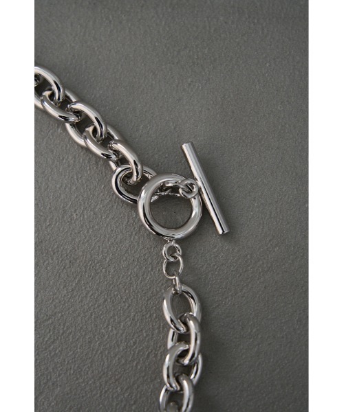 AZUL by moussy(アズールバイマウジー)の「MANTEL CHAIN NECKLACE/マントルチェーンネックレス(ネックレス・メンズ・シルバー・FREE)」の4枚目の写真