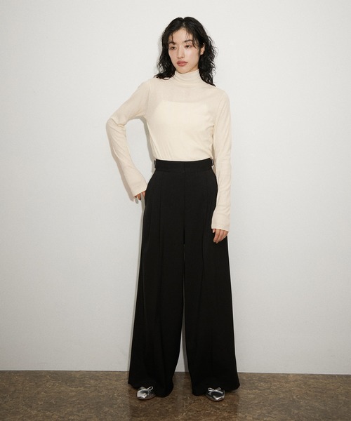 MILLER（ミラー）の「【MILLER for ADAM ET ROPE'】別注 TURTLE NECK TEE（Tシャツ/カットソー・レディース・オフホワイト/ラベンダー/ダークブラウン・FREE）」の5枚目の写真