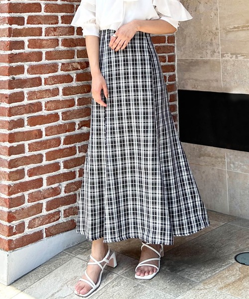 INGNI(イング)の「BackレースUPチェック柄マーメイド/スカート(スカート・レディース・ブラック系/ブルー系8・FREE)」の21枚目の写真