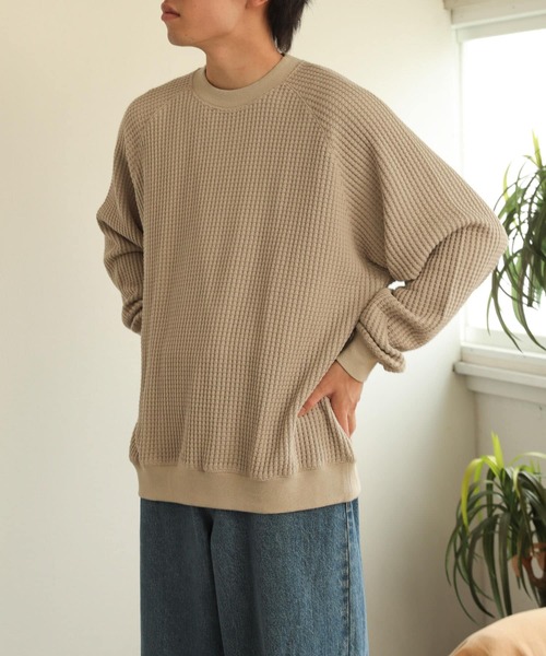 SENSE OF PLACE by URBAN RESEARCH(センスオブプレイスバイアーバンリサーチ)の「カラーワッフルルーズスウェットシャツ(スウェット・メンズ・チャコールグレー/ライトベージュ/ブラウン・MEDIUM/LARGE)」の15枚目の写真