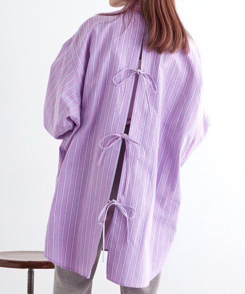 【超美品】W closet ダブルクローゼット七分袖シャツジャケットバックリボン w closet（ダブルクローゼット）の「刺繍バックリボンビッグ