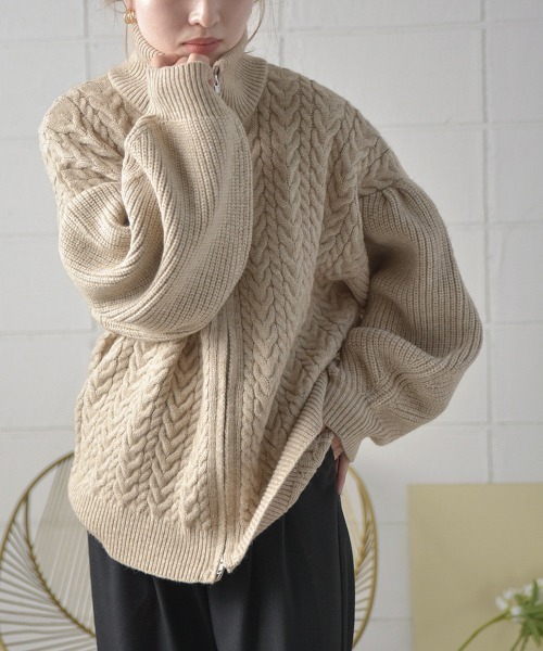 Bab(バブ)の「Wジップもちもちケーブルニットカーディガン(カーディガン/ボレロ・レディース・オレンジ系その他/ベージュ/チャコールグレー/アイボリー・FREE)」の3枚目の写真