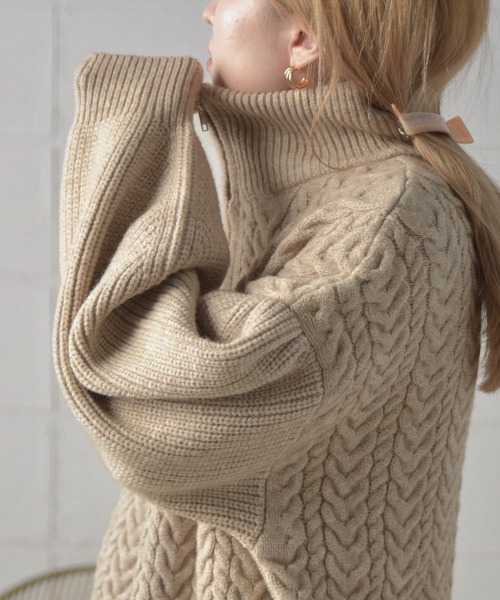 Bab(バブ)の「Wジップもちもちケーブルニットカーディガン(カーディガン/ボレロ・レディース・オレンジ系その他/ベージュ/チャコールグレー/アイボリー・FREE)」の20枚目の写真