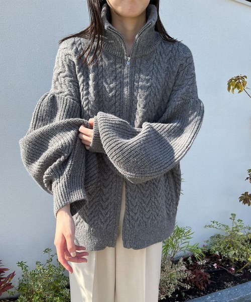 Bab(バブ)の「Wジップもちもちケーブルニットカーディガン(カーディガン/ボレロ・レディース・オレンジ系その他/ベージュ/チャコールグレー/アイボリー・FREE)」の14枚目の写真