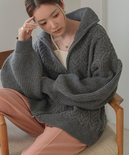 Bab(バブ)の「Wジップもちもちケーブルニットカーディガン(カーディガン/ボレロ・レディース・オレンジ系その他/ベージュ/チャコールグレー/アイボリー・FREE)」の17枚目の写真