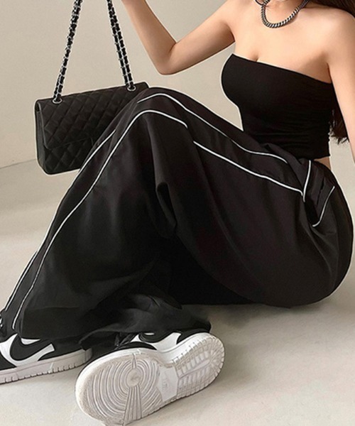 Vipoa（ヴィポア）の「サイドライントラックパンツ（カーゴパンツ・レディース・ブラウン/グリーン/ネイビー/アイボリー/ブラック/グレー・FREE）」の7枚目の写真