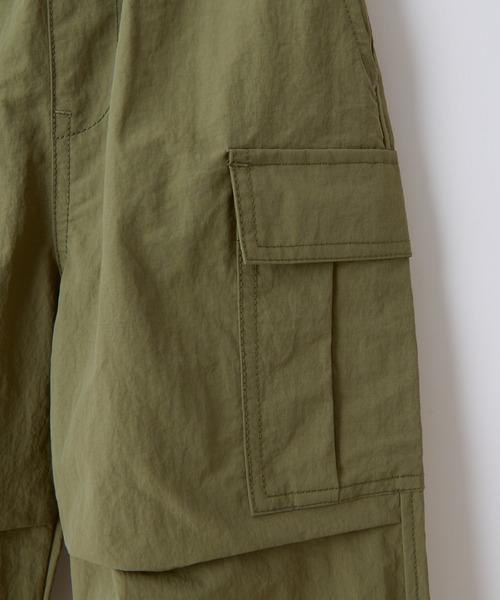 CIAOPANIC TYPY(チャオパニックティピー)の「【KIDS】【WEB限定】ナイロンカーゴパラシュートパンツ(カーゴパンツ・キッズ・アイボリー/ブラック/カーキ・S/M/L/XL/XXL)」の18枚目の写真