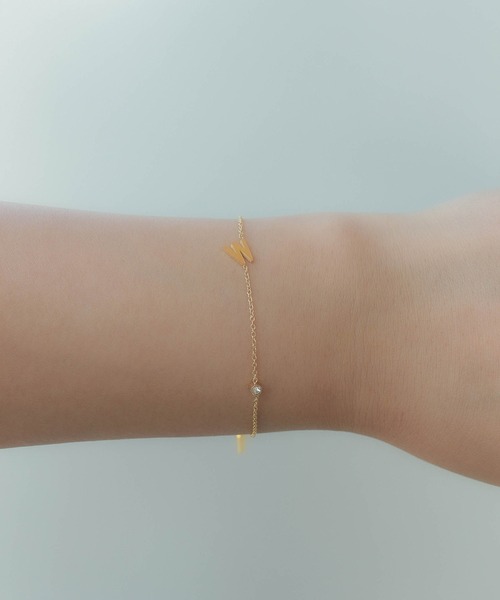 ebine(エビネ)の「金属アレルギー対応 サージカルステンレス Alphabet Zirconia Bracelet(ブレスレット・レディース・I/C/Y/H/E/M/S/J/K/F/N/T/D/R/A/W・FREE)」の15枚目の写真