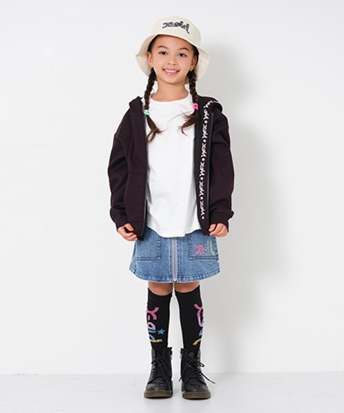 X-girl Stages（エックスガールステージス）の「マエファスナー台形スカート（スカート・キッズ・ライトブルー/ブラック/ネイビー・100cm/110cm/120cm/130cm/140cm/90cm）」の5枚目の写真