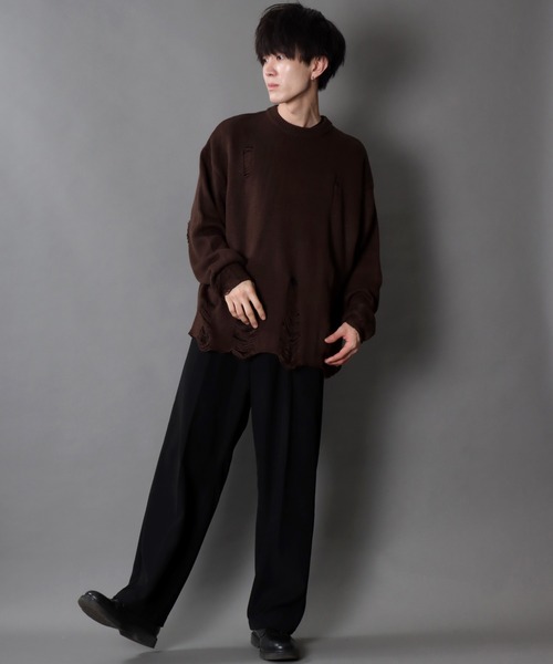 SITRY（シトリー）の「damage knit crew neck sweater/ダメージ ニット クルーネック セーター（ニット/セーター・メンズ・ブラウン/チャコールグレー/ブラック・M/L/XL）」の15枚目の写真