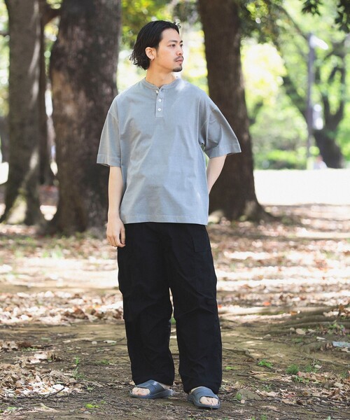 Healthknit（ヘルスニット）の「Healthknit × B:MING by BEAMS / 別注 ピグメント ヘンリーネック Tシャツ（Tシャツ/カットソー・メンズ・ピンク/ブラック系その他4・SMALL/X-LARGE/LARGE/MEDIUM）」の3枚目の写真