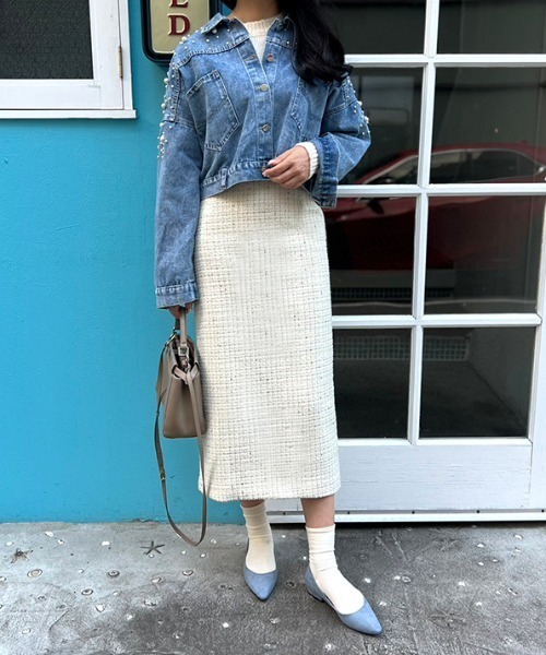 MODE ROBE（モードローブ）の「パール付きデニムジャケット（デニムジャケット・レディース・ブルー・FREE）」の6枚目の写真